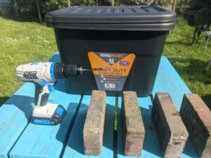 All the materials you need to make this DIY worm bin.