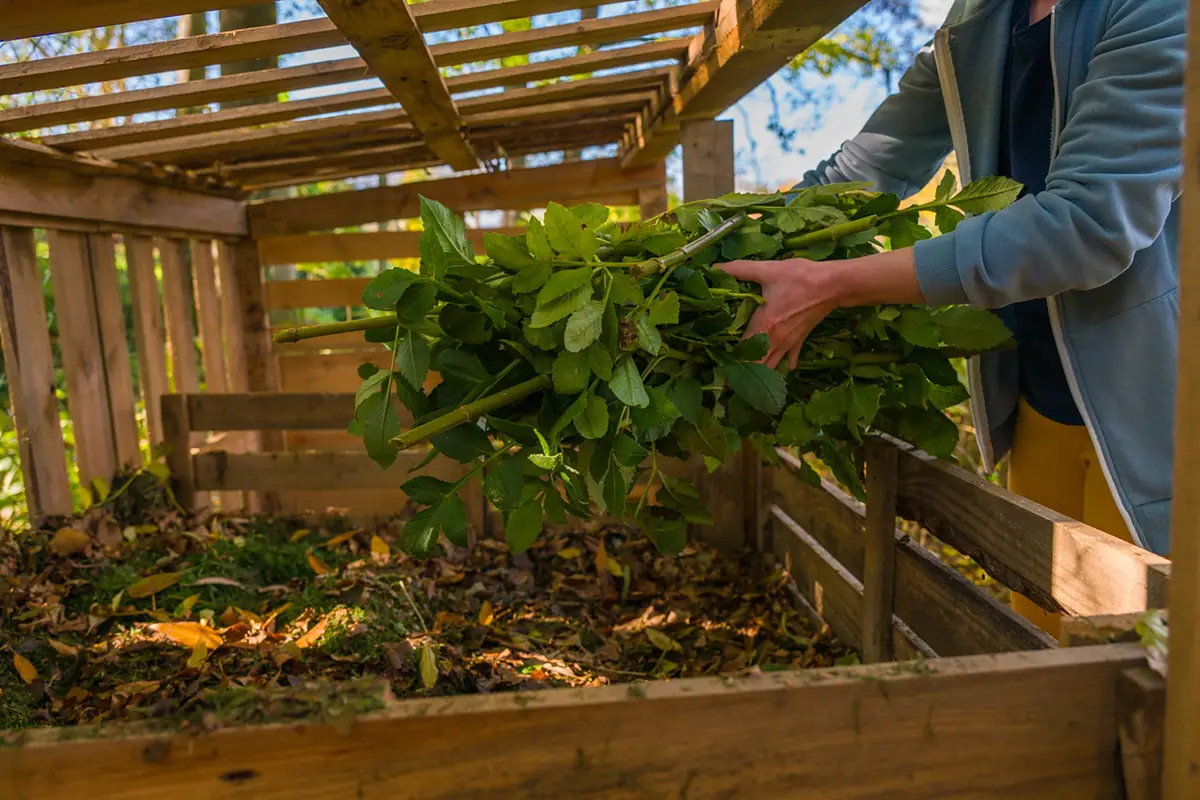11 Easy DIY Bins You Can Build In An Hour or Less - Compost Magazine